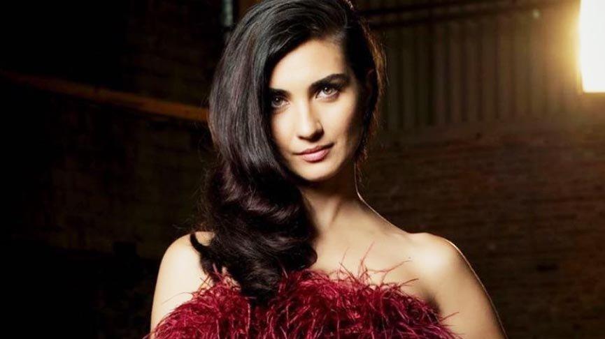 Tuba Buyukustun